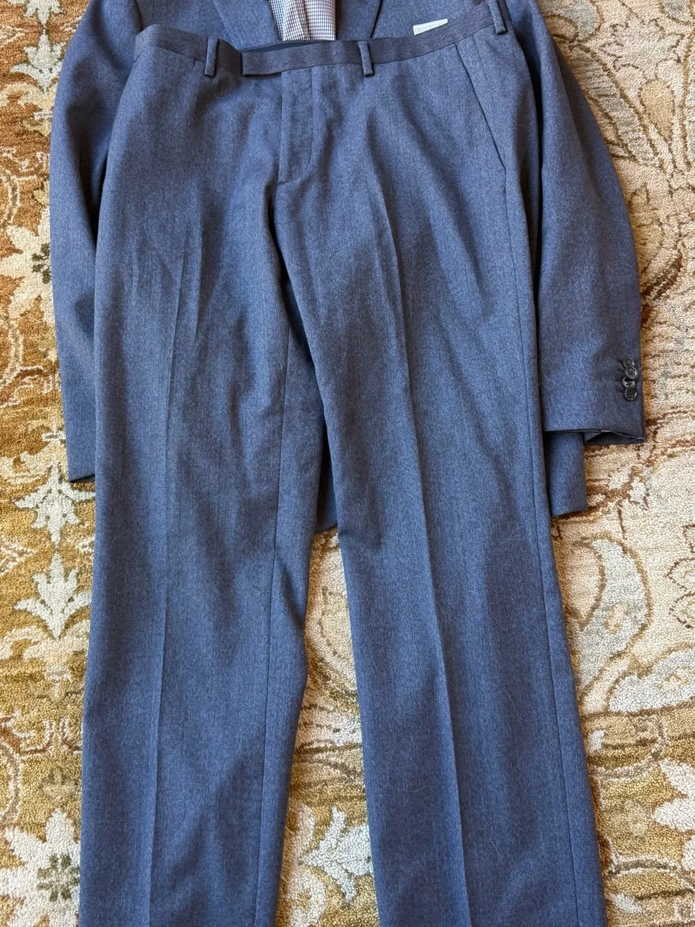 Banana Republic Blue Men's Two-Button Suit Jacket(44 R) with Pants(34x32)